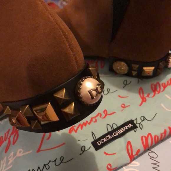 Sale New Authentic Dolce and Gabbana logo Boots - Picture 5 of 14